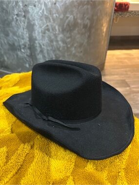 Classic Black Cowboy Hat - Men's Accessory